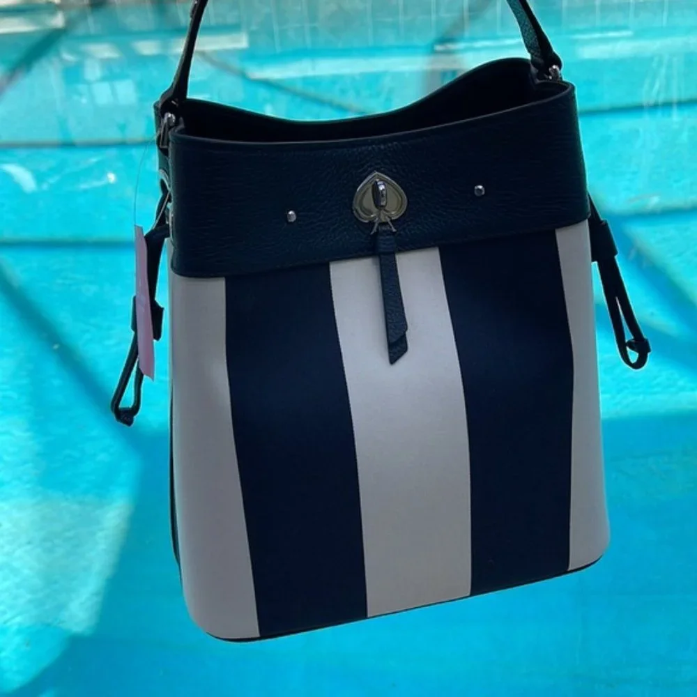 Kate Spade Marti Large Bucket Bag Even Stripe Blazer Blue - Picture 2 of 16